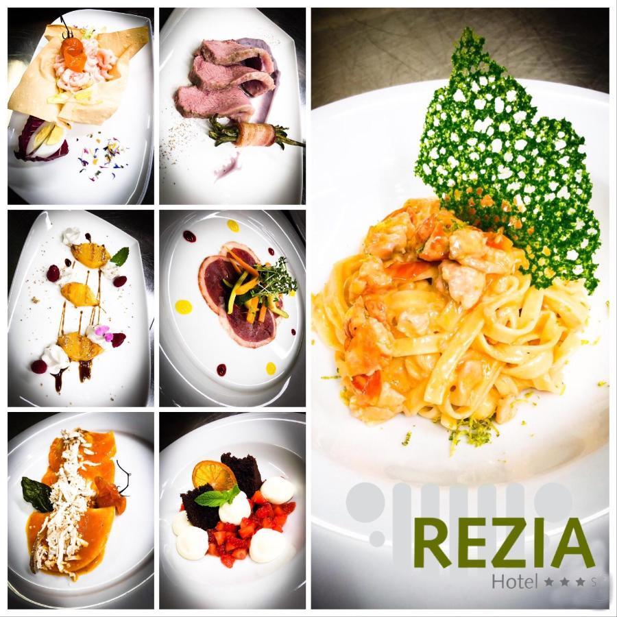 Hotel Rezia ลาวิลลา ภายนอก รูปภาพ